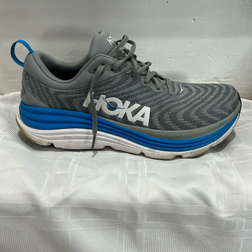 Hoka Gaviota 5 sneakers. Almost new.